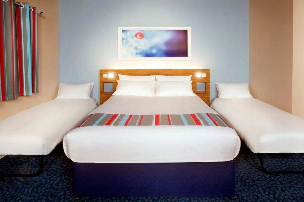 Travelodge Widnes Buitenkant foto